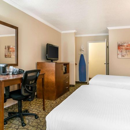Best Western Of Hartland Ngoại thất bức ảnh